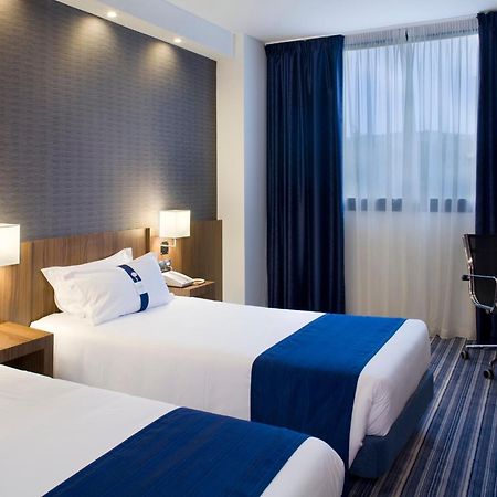 Holiday Inn Express Campo De Gibraltar-Barrios By Ihg Los Barrios Exterior photo
