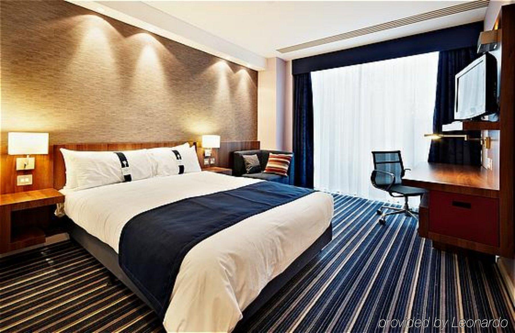 Holiday Inn Express Campo De Gibraltar-Barrios By Ihg Los Barrios Room photo