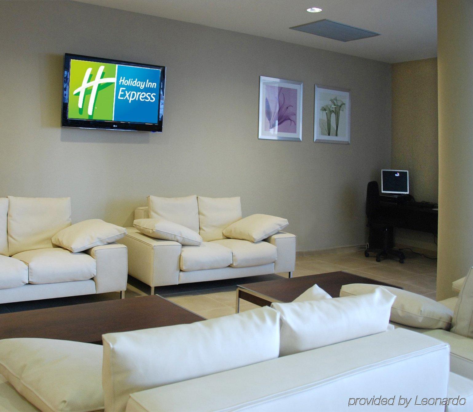 Holiday Inn Express Campo De Gibraltar-Barrios By Ihg Los Barrios Interior photo