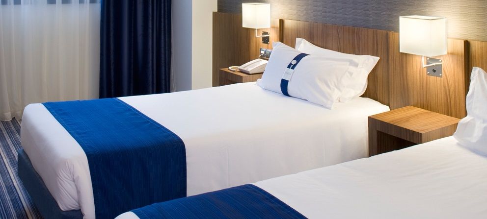 Holiday Inn Express Campo De Gibraltar-Barrios By Ihg Los Barrios Exterior photo